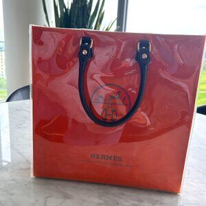 Hermès tote made from authentic paper bag